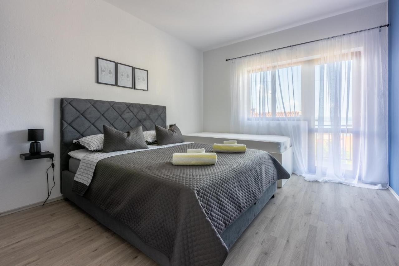 Apartman Dora Crikvenica Eksteriør bilde